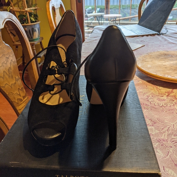 Talbots suede platforms, size 11 - Picture 3 of 4